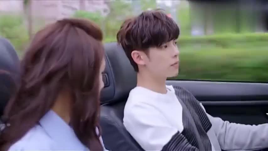 He sees something改为否定句?蜗牛问答,海量问题等你解答